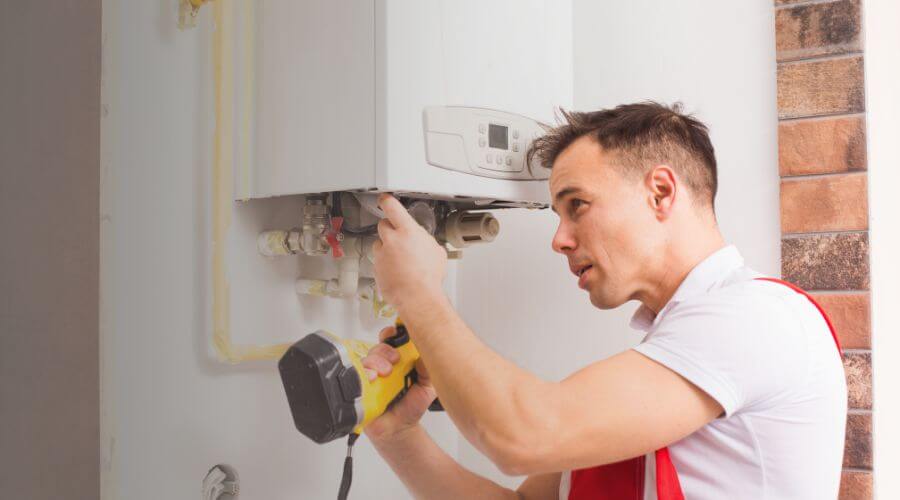 Professional water heater repair in La Joya, TX